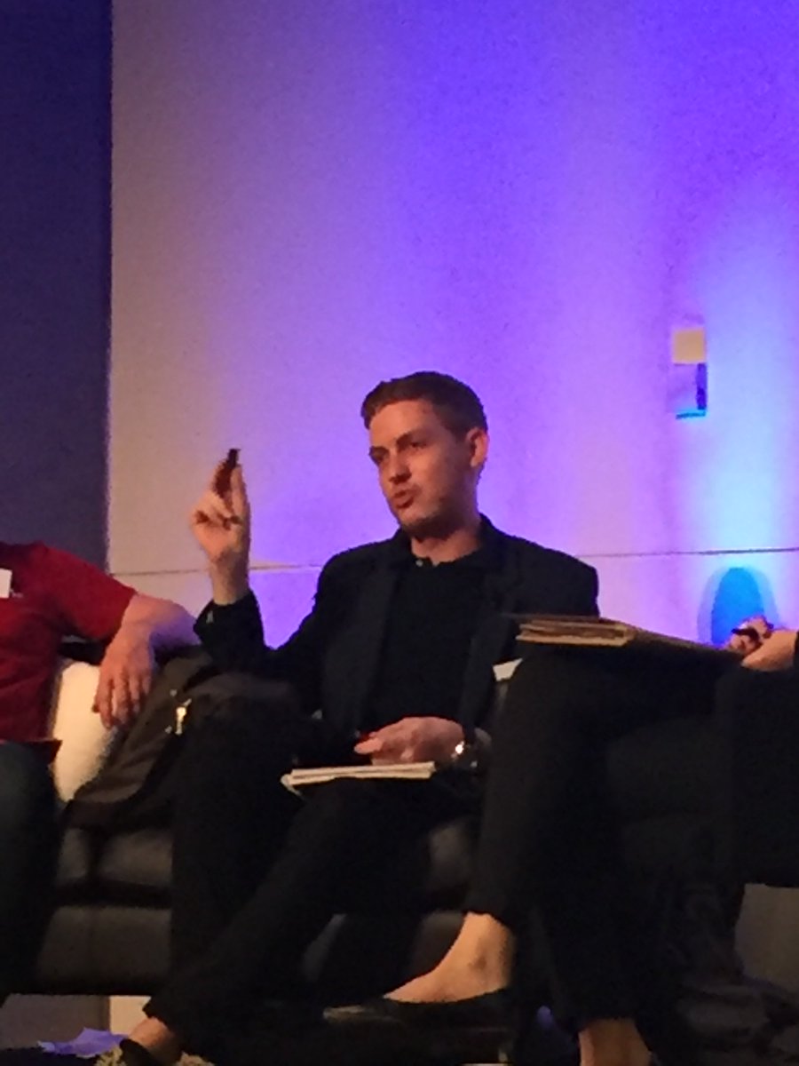 RedEyeFoW's tweet image. .@jordanduffybd shows a #iot base board, 3.3V, $1.50 - says #iot has become cheap enough that we have possibilities