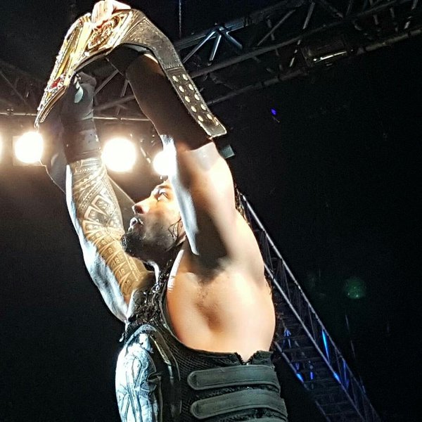LeeshaNDessy's tweet photo. #Roman #NvrLookBck #EverMovingForward #ReachingGoal #TOP @WWERomanReigns @romanreigns568 @WWESethRollin17  @shady926 https://t.co/SQXDGoQ7uF