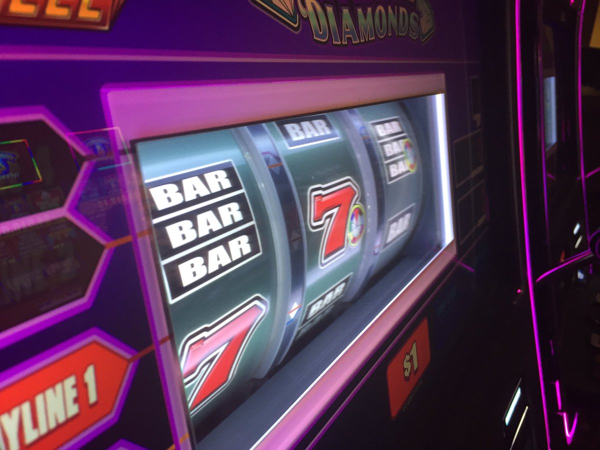 velenajones's tweet photo. Ho-Chunk Nation is sweetening the pot with a huge $153 million expansion at 3 casinos.Catch the full story on #news3 https://t.co/4wFIFMf63x