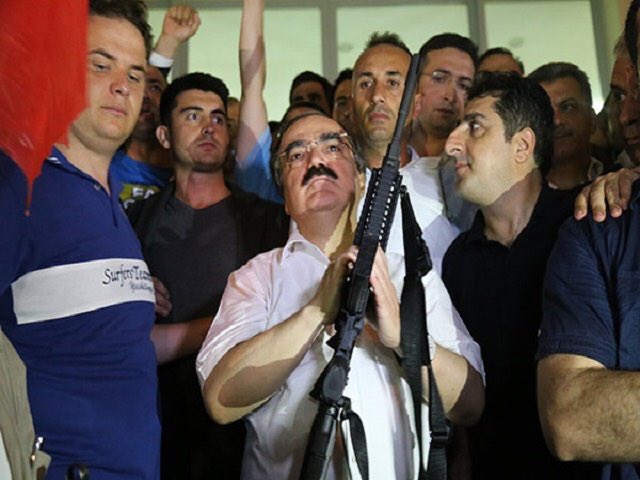 selmangunaydin's tweet photo. Bize nice nice Hüseyin Avni COŞ gibi Valiler lazım..!!!!! https://t.co/Tr8VSL5NmO