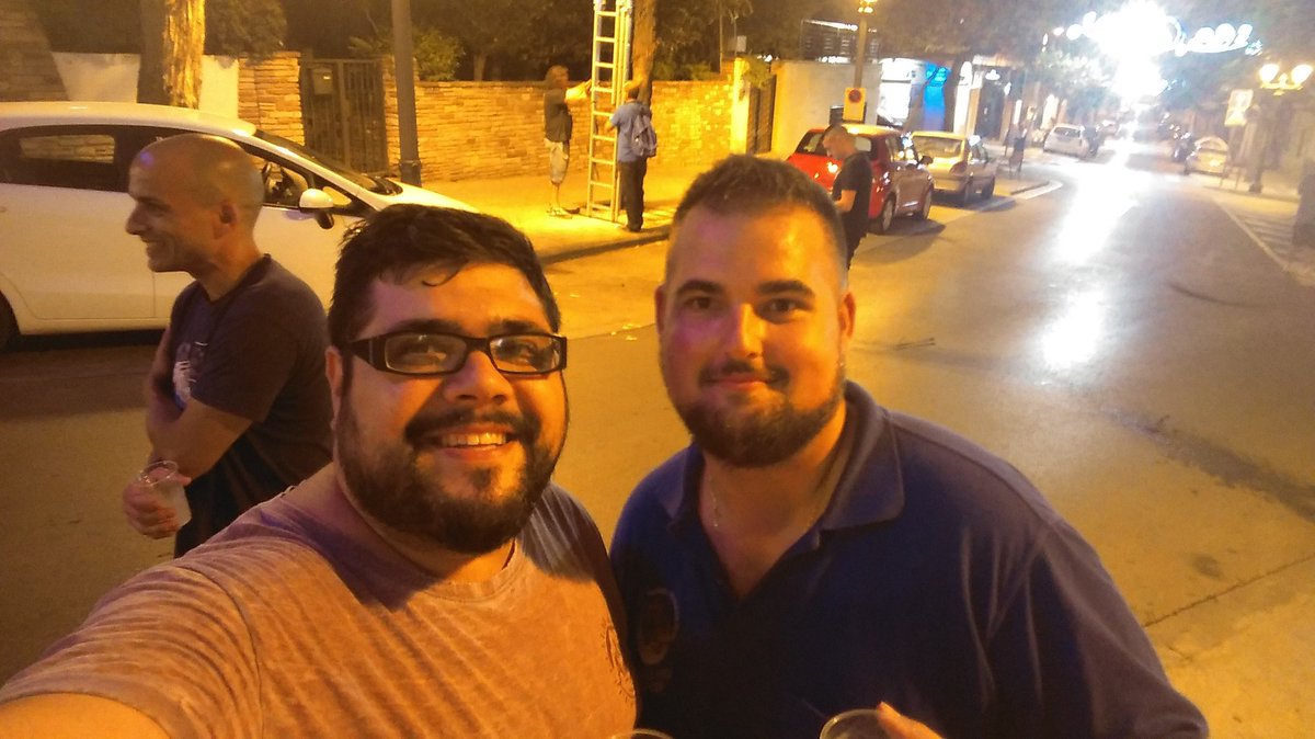 Moros_Marrakech's tweet photo. Colgado de banderas @Intercomparsas https://t.co/tvj4yfPbvs
