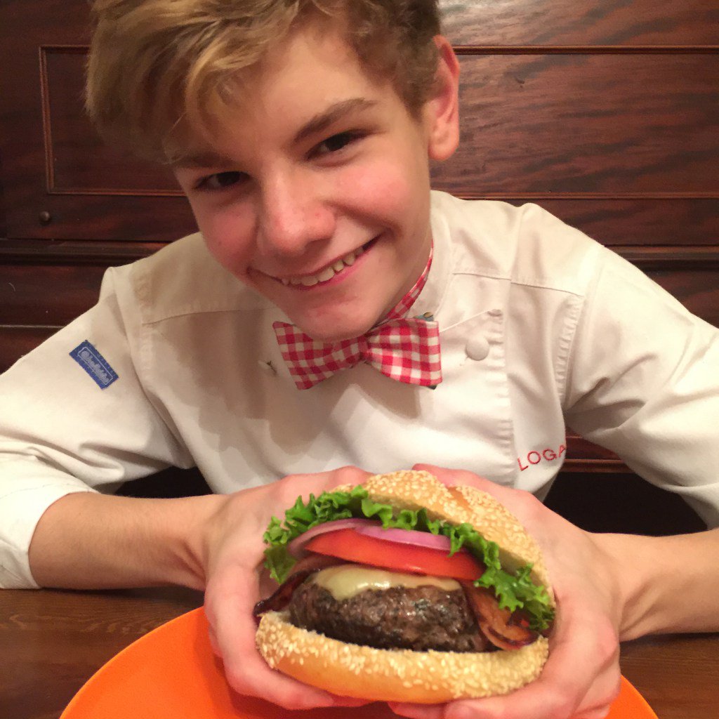 CuliNationMag's tweet photo. LOGAN GULEFF NAMED A WINNER OF JAMES BEARD FOUNDATION BLENDED BURGER PROJECT https://t.co/5DsLX4ceMy https://t.co/alZXlOY1bQ