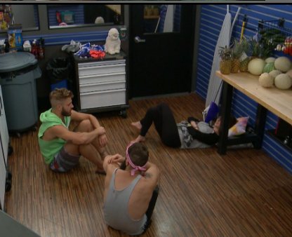 BennyDSquirrel's tweet photo. REUNITE @RobitheGorilla @TiffanyAlexis04 pals on #BB18 Last seen in BBPantry 08162016 7PST #FreeRobi @CBSBigBrother https://t.co/gdqpQ8FIsc
