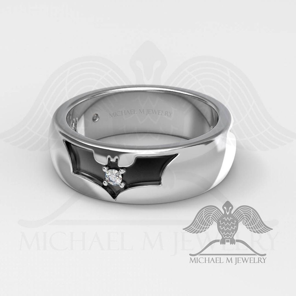MichaelMJewelry's tweet photo. #Batmanring #bat #silverring #goldring #geekgifts #gifts #weddingband #engagement https://t.co/wWfjgVBmV9 https://t.co/k6t0IV5o7q