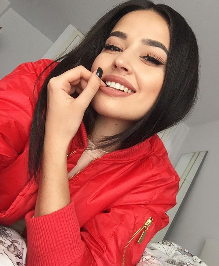 New fake 🔴🔴
• Unicorns All Day 
• Idk what else to say 🙂 
• RT/Like 🚀