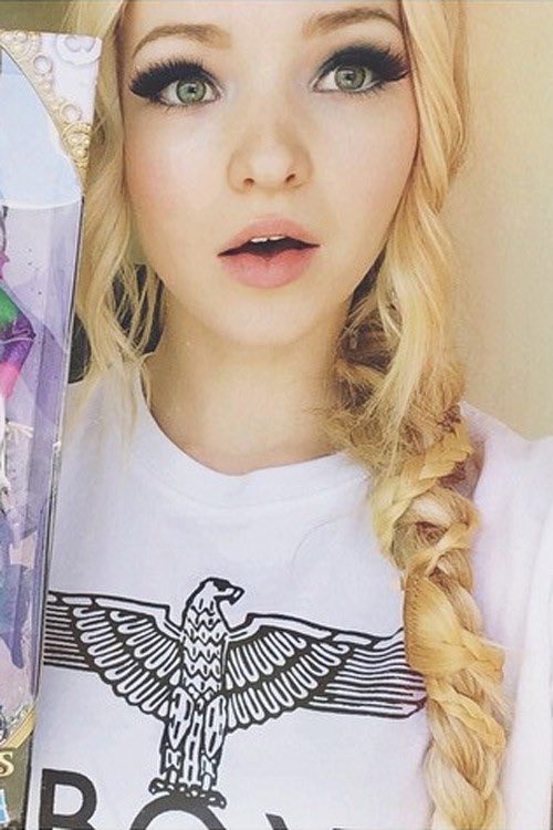 Mads_Rooney's tweet photo. I let liv do my makeup again https://t.co/UlnQAXuWUV