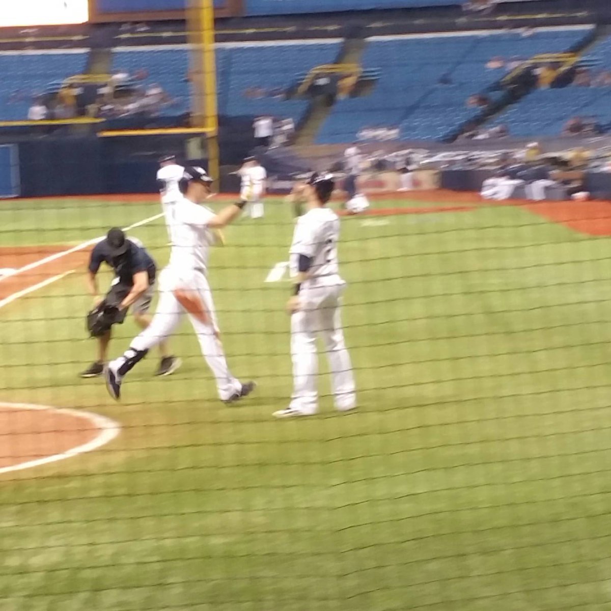 MichaelM3333's tweet photo. Home run Evan Longoria! 15-1 https://t.co/9PfhorSkWZ