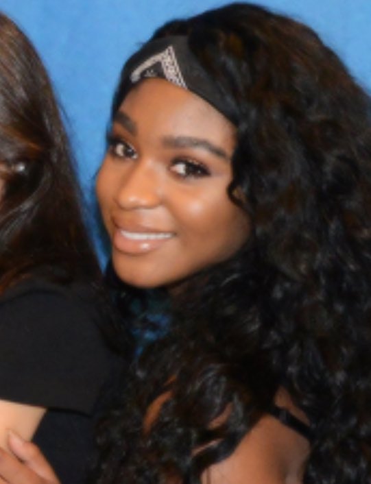 llittlejauregui's tweet photo. #respectnormani 💗💗💗 https://t.co/YehzQ8Xr4B