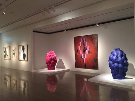 KansaiArtBeatJP's tweet photo. 【辰野登恵子の軌跡―イメージの知覚化―】具象とか抽象とか絵画とか版画とかどうでもいいから ライター : Chisai Fujita 記事はこちら▶︎https://t.co/mrgnDqc7UR #KABlog https://t.co/7cnZxbAfjy