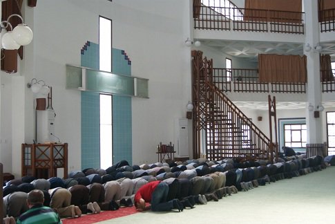 srkninci's tweet photo. cemaatin şu fotoğrafı göstererek batıdan alamayacağı imtiyaz yok...

adamlar çalışmış. https://t.co/P7oqwyaeOx