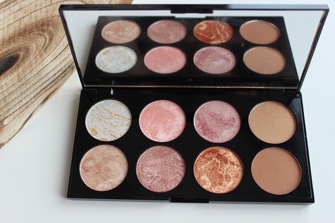 makeuprev_my's tweet photo. 📣***BACK IN STOCK***💃💃💃😍 
👑 Hot Spice Blush palette rm65
👑 Golden Sugar Blush palette rm70 https://t.co/CiIY5le4sC