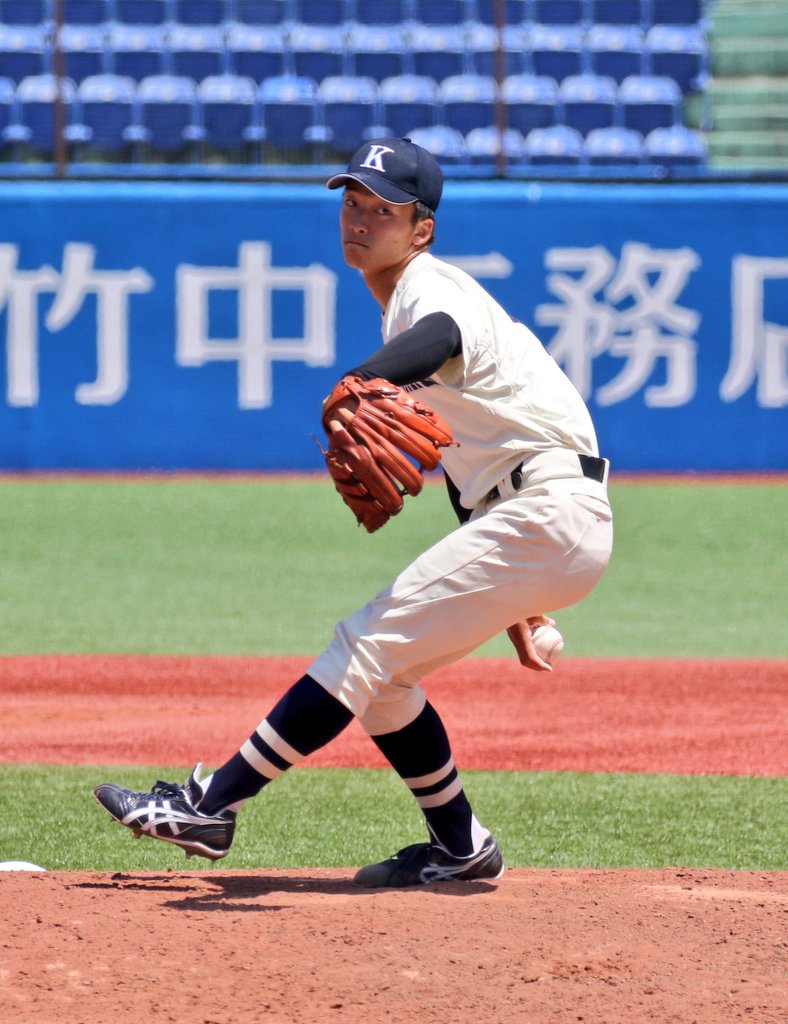 球持ちのよい右腕投手 国学院大 吉村 貢司郎選手 大卒右腕投手 読売ジャイアンツのドラフト戦略を語る