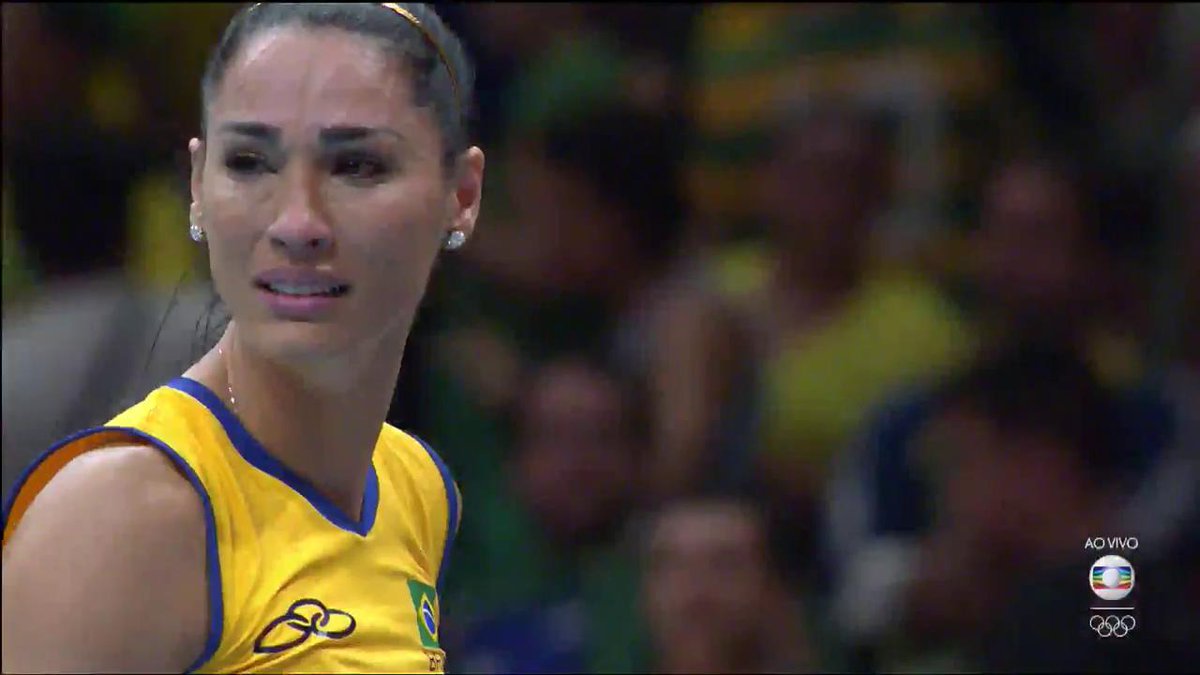 tvglobo's tweet image. Que nó na garganta! É hora de abraçar nossas guerreiras!!! #BRA X #CHN #SomosTodosOlímpicos #Rio2016