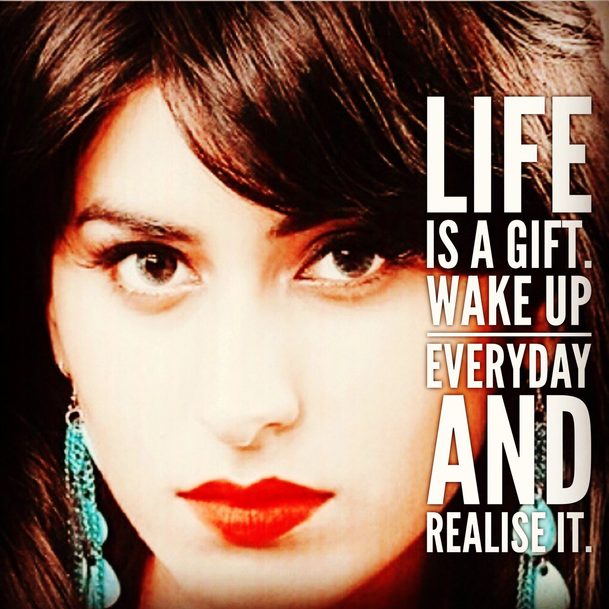 officialheenah's tweet photo. #heenaharwani #life #livelife #model #actor #officialheenah #happy #positive #fashion #manishkumarjain #fighter https://t.co/SEPv6mQ2Il