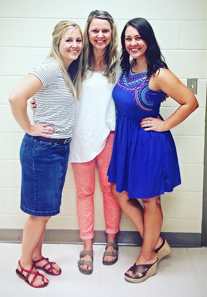 MsH_BTMS's tweet photo. New year, new students &amp; new adventures! Excited for a great year!! #vbsd #vbbtms #makingthedifference #MsH_BTMS @ https://t.co/BBNeimAb90
