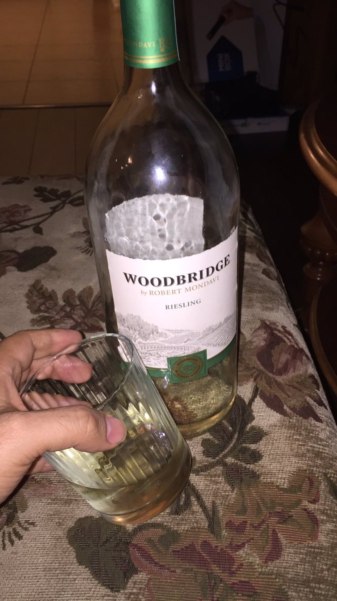 RamonRMartinez1's tweet photo. #HappyMonday #waititstuesday #jajaja #saludpues https://t.co/McHyEZz2Oo