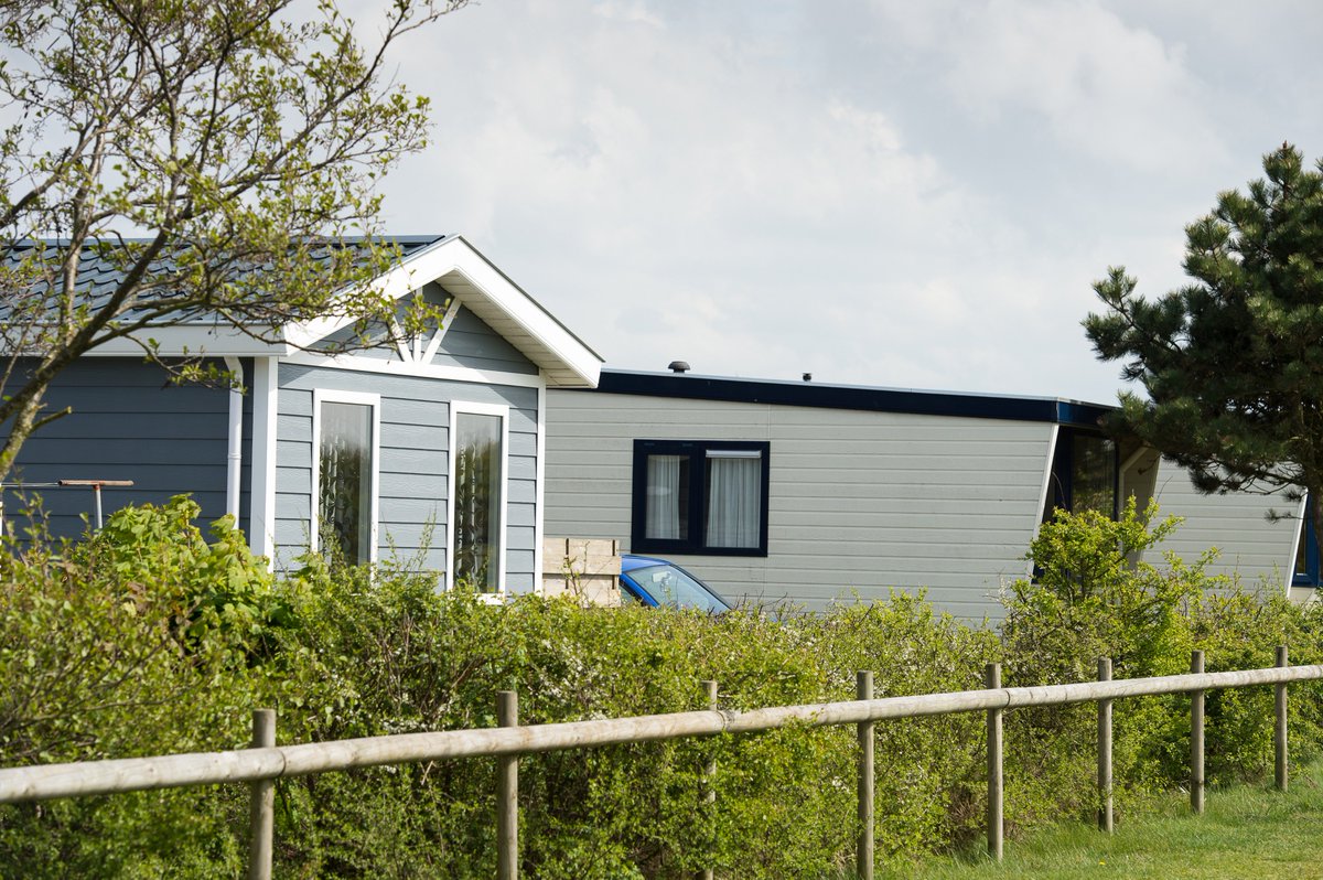 Nazomeren op Ameland? De Kiekduun heeft een leuke aanbieding voor de gehele maand september. kiekduun.nl/aanbiedingen/s…