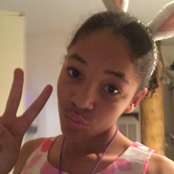 SprinkleBits100's tweet photo. ✨😄Makemesmile.Come chat with #liveme#BackToSchool KandyBurst’s #onairnow~ https://t.co/oPgrQmoMxQ https://t.co/FDzUl311t5
