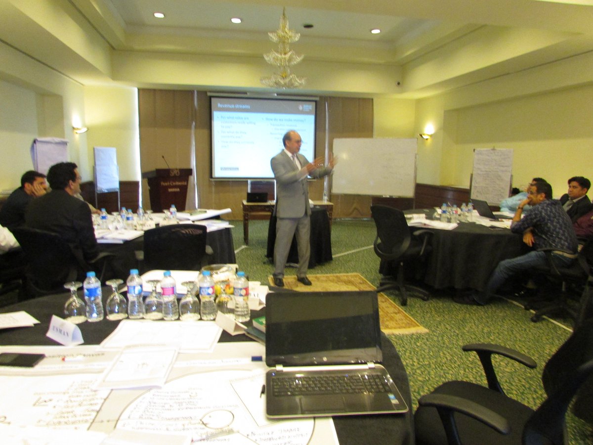 pimkhilhr's tweet photo. Advanced Management Program 
@ Pearl Continental Hotel Bhurban https://t.co/Lyog2QNfcS