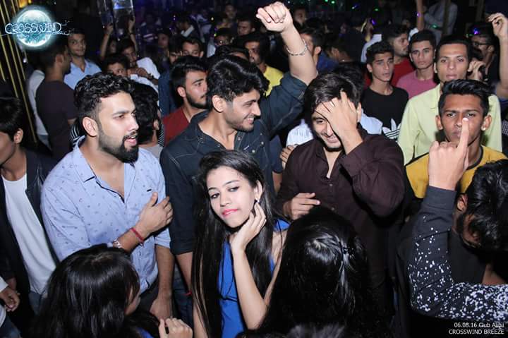 CrosswindFest's tweet photo. Here's the glimpse of #CrosswindBreeze #FriendshipDay #Bash #Celebration @clubalibii #edm #nightlife https://t.co/V5axlpvFTS