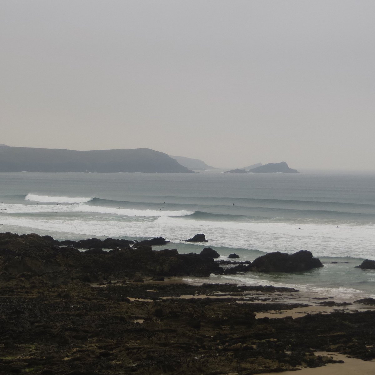CribbarCam's tweet photo. Fistral. 

Webcam - https://t.co/rUd94r46D7 https://t.co/u76s8qZv1n