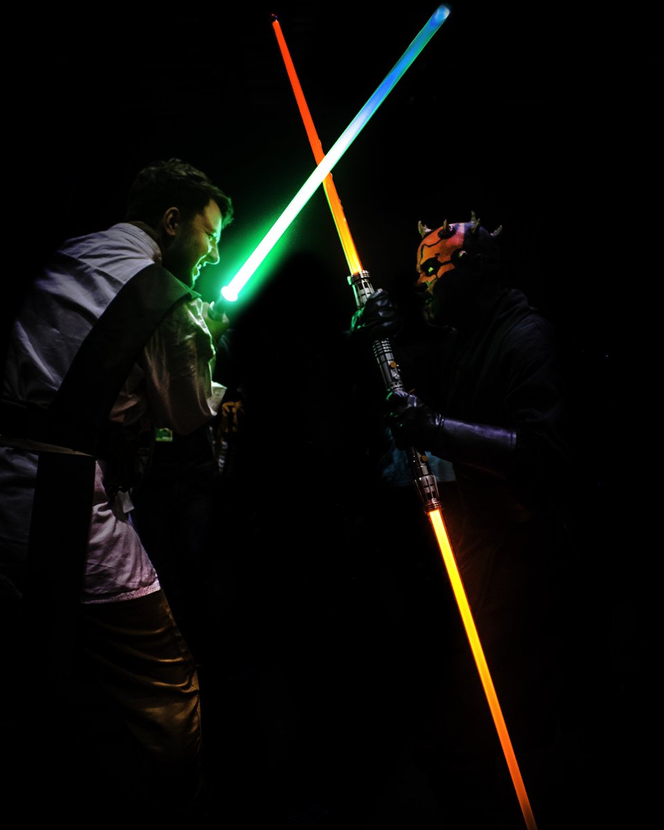 J_S_Photos's tweet image. Jedi vs Sith at Star Wars celebration 2016
#starwars #swcepics #jedi #sith #cosplay #cosplayers