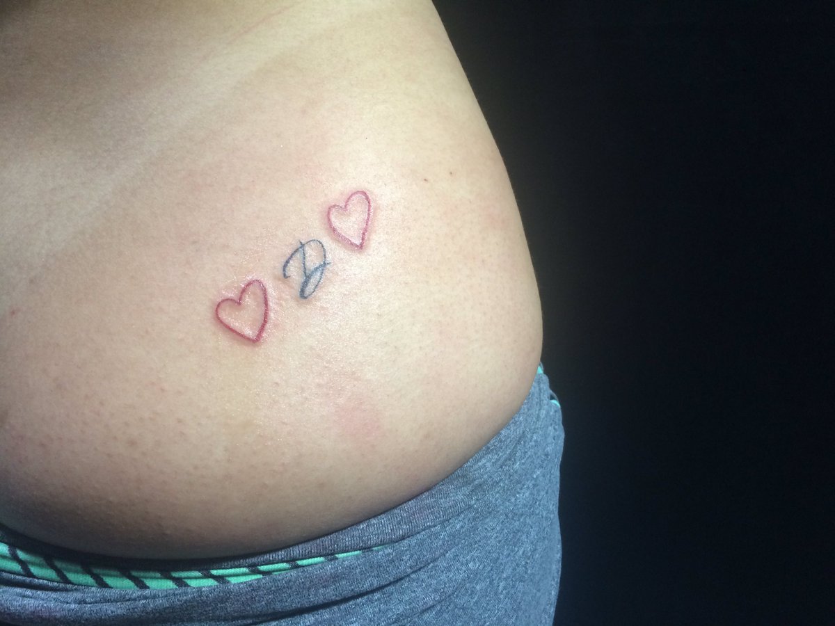 inkedestroy's tweet photo. Tattoo feita pelo nosso tatuador @BRPretto #tattoo #arte #cor https://t.co/HVIf32YiBc