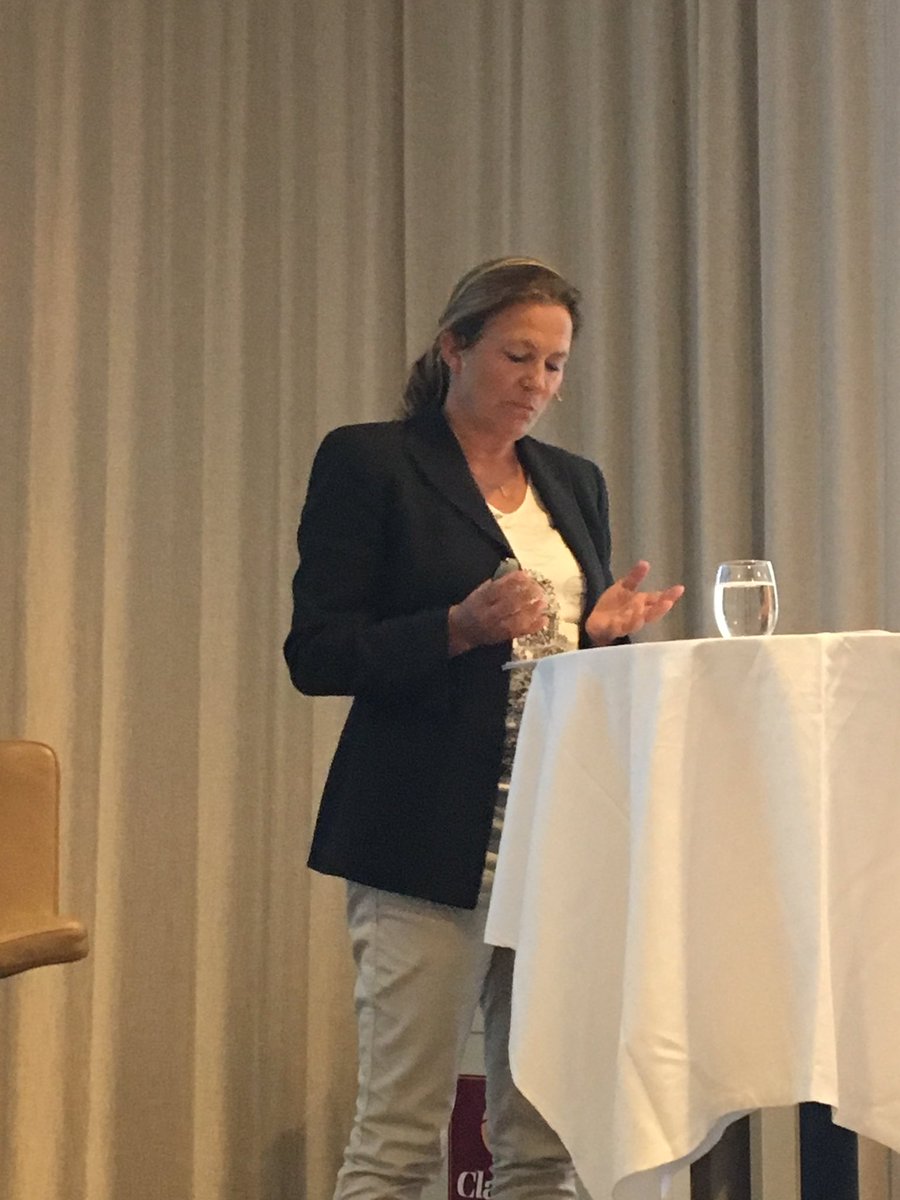 Spennende fra <a href="/abgjorv/">Alexandra Bech Gjørv</a> om teknologiene som endrer norsk næringsliv. #arendalsuka2016 <a href="/SFI_Manufact/">SFI Manufacturing</a> et godt eksempel