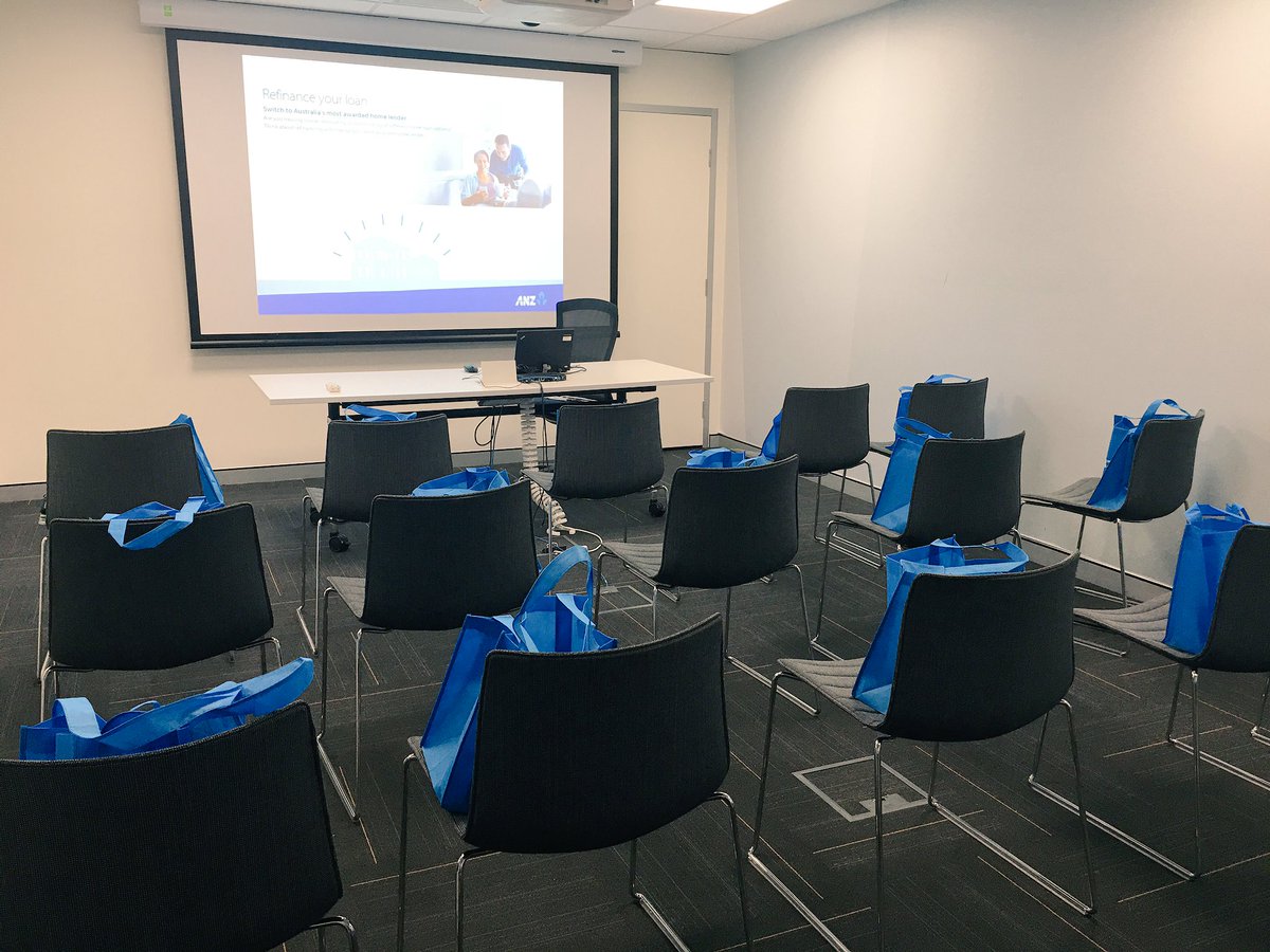 RhianC1987's tweet photo. Another busy night here at @ANZ_AU Cairns, Lee educating our customers and making dreams come true! #BuyReady https://t.co/XH6tXUIJBQ