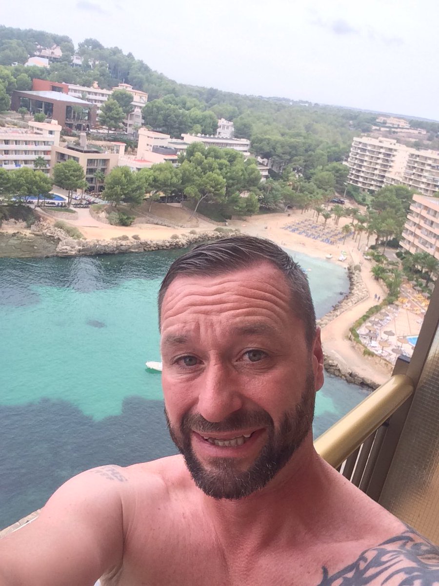 Andy luxton tweet media