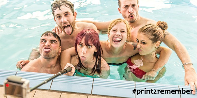 HPEspana's tweet photo. Estamos esperando que imprimas y compartas tu mejor momento del verano con #print2remember para ayudar a @unicef_es https://t.co/Bj42eolziA