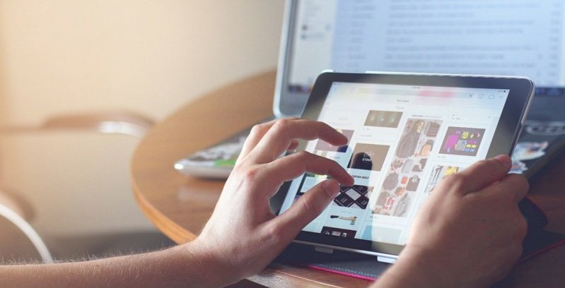 chandru_chands's tweet photo. Successful #ecommerce #marketingstrategies https://t.co/fsZlXs2iAE #Ecbilla #Leadingecommerceportal #estorebuilder https://t.co/Hfa4CD6NV5