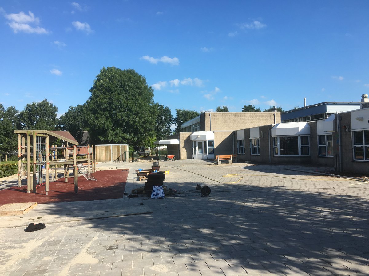 A.J. v/d Werf BV/De Roo Drente BV tweet media