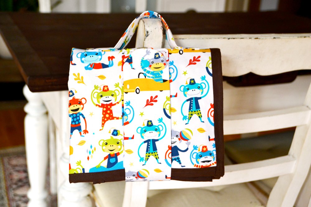 rauschration's tweet photo. #Wickeltasche selbstgemacht! Mit  #Anleitung klappt's. https://t.co/lxuFZ7RW6Y
#rauschration #DIY #Baby #Nähen https://t.co/YoAT3QpRWc
