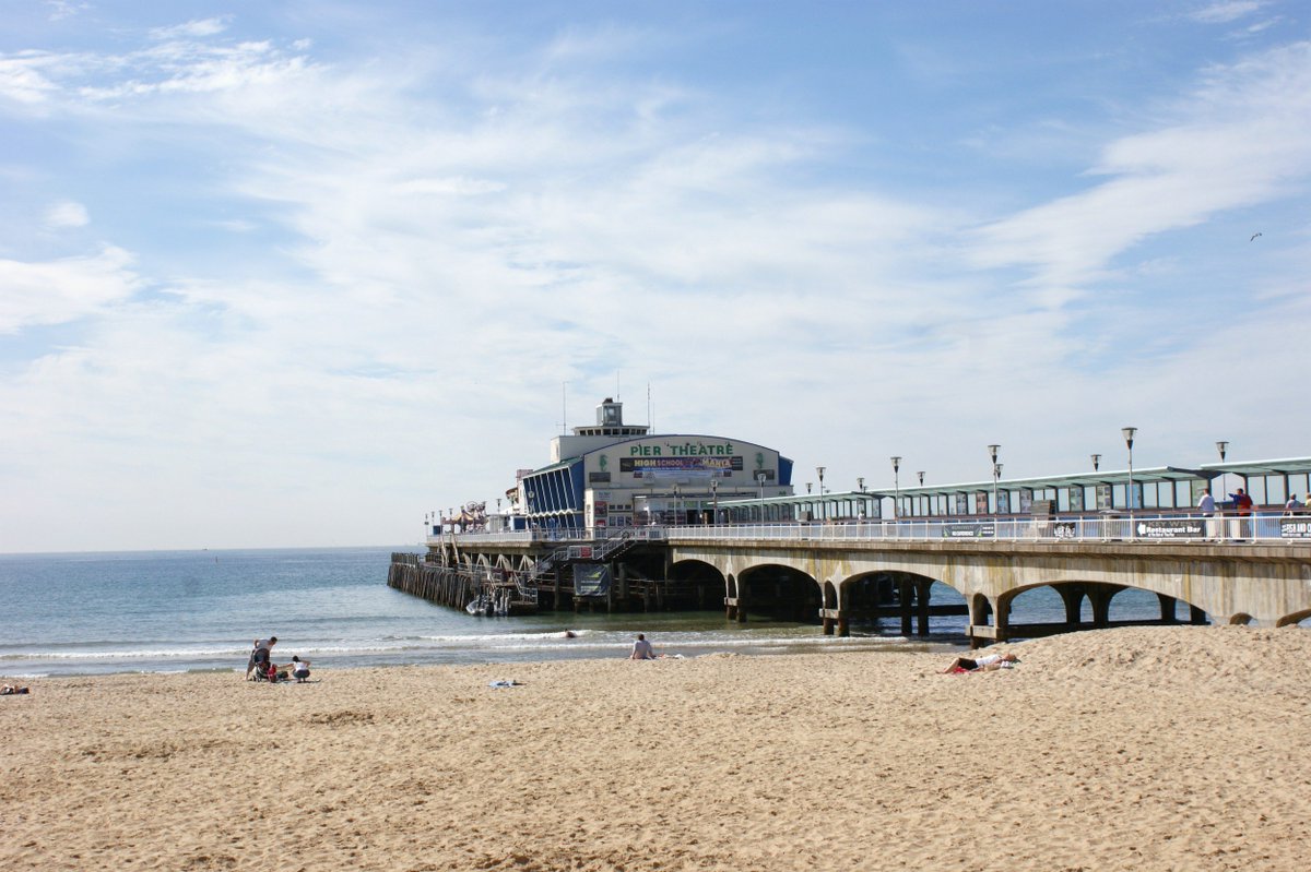 LetStudy_UK's tweet photo. Study English in #Bournemouth เรียนภาษาที่อังกฤษ ไม่แพงอย่างที่คิด
ดูข้อมูลสถาบันและค่าเรียน https://t.co/dXC61p4JQ7 https://t.co/Ud3naEupU4