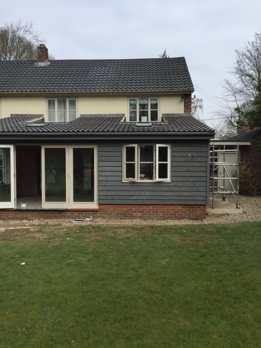 JRFDevelopments's tweet photo. We really can transform your property! 🏚 From a tired conservatory to a modern spacious extension.🏡 #BuryStEdmunds https://t.co/oihQRRmXWr