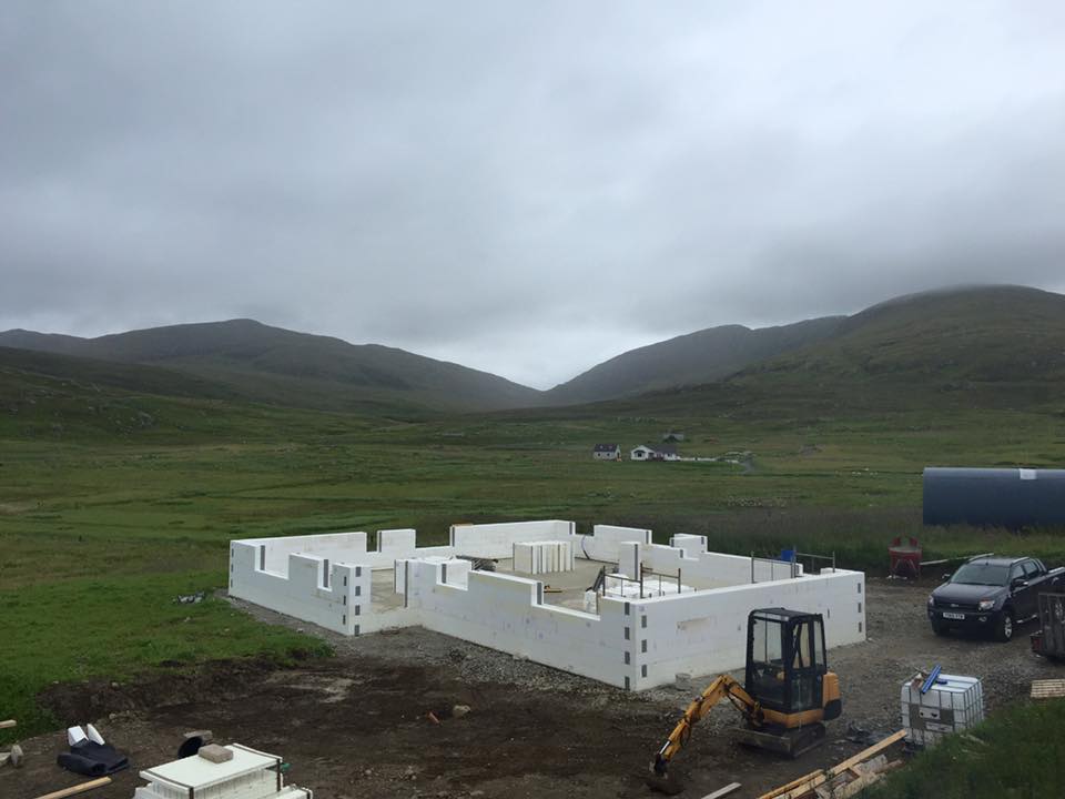 BecoWallform's tweet image. Sequence of photos from our latest #Wallform #ICF project up in the Scottish Isles #whataview