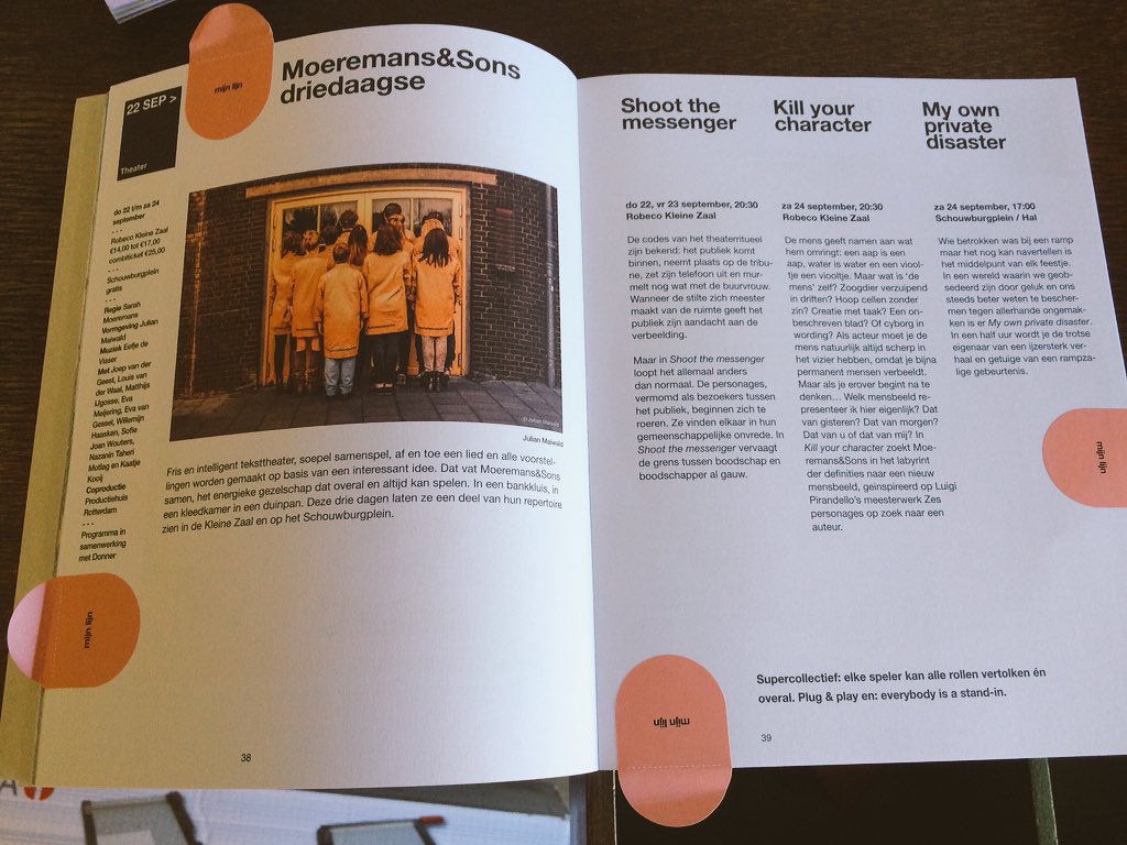 m_and_sons's tweet photo. Misschien heel toevallig hoor maar dit viel ons enórm op in #seizoensboek @rdamschouwburg #mijnlijn #MenSdriedaagse https://t.co/KXGBlZ5npb