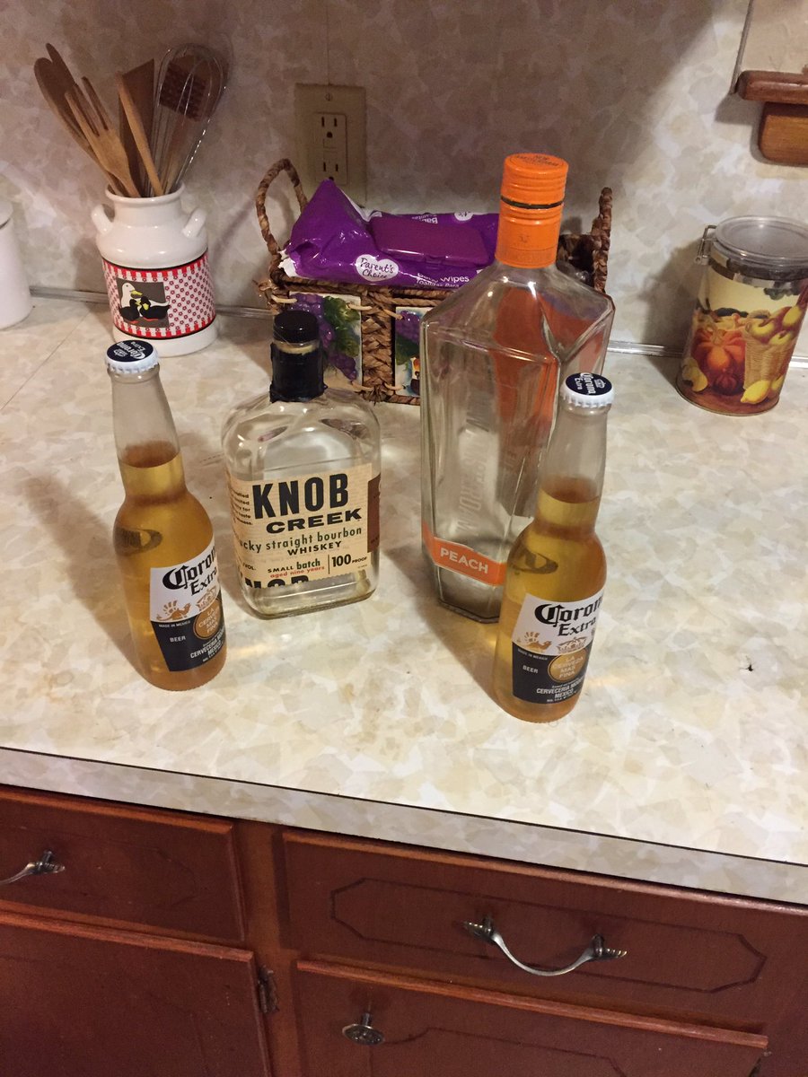 volitivecb's tweet image. When you drink by yourself and ain't got like 2 beers left and find yourself wondering why cant liquor be sold 24/7