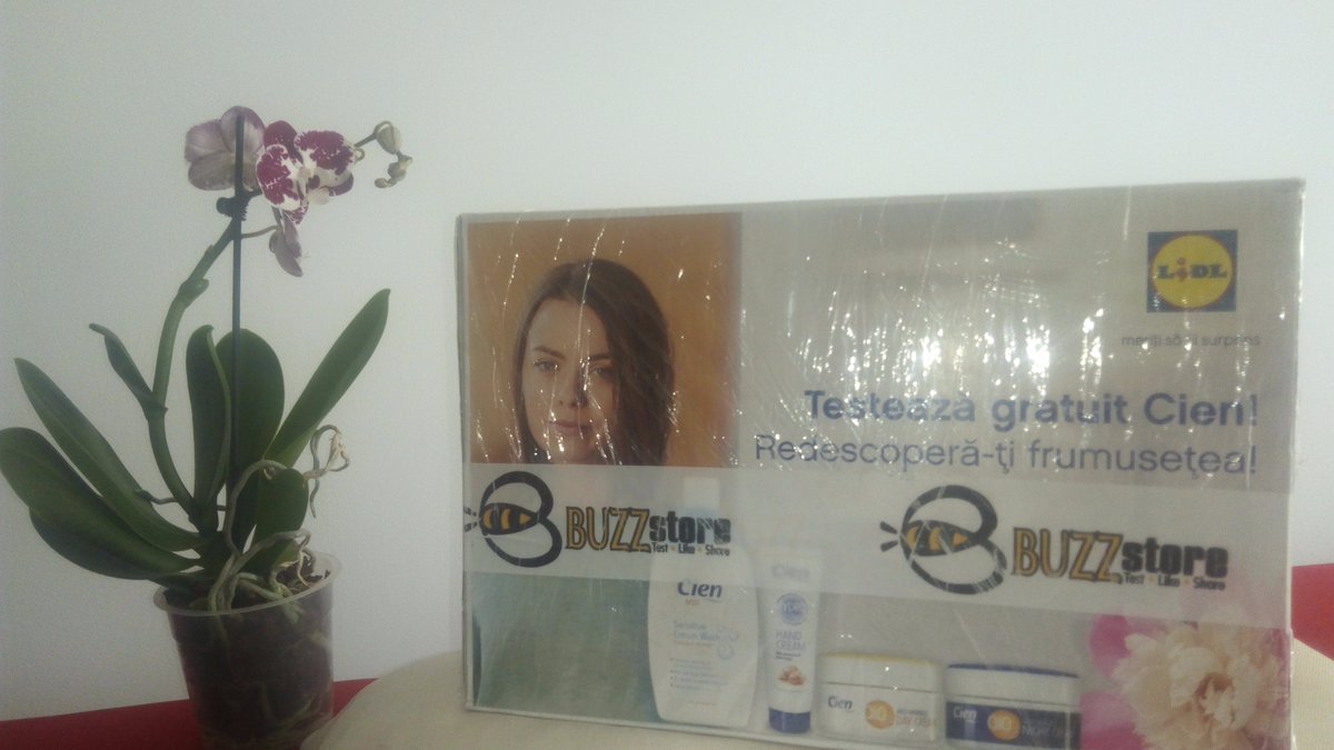 Fantastic_4_9's tweet photo. Campanie @TheBUZZStore @Lidl:) #buzzcien #damiunpont #ProtejamFrumusetea
Înscrie-te și tu https://t.co/iKA9rVtj91 https://t.co/Om6kOT0jY5