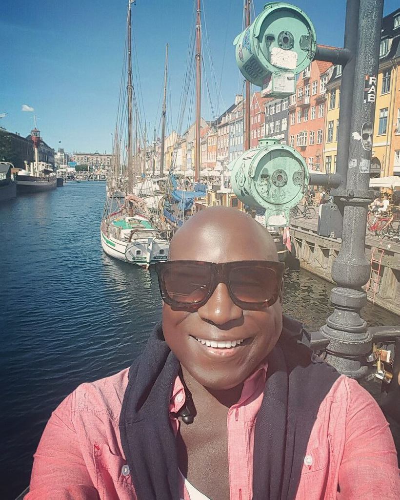 TheDuaneWells's tweet photo. Well don't you look lovely #copenhagen! #livingwells #royaltour #summerprogression #denmark https://t.co/HIPXYx4DfM