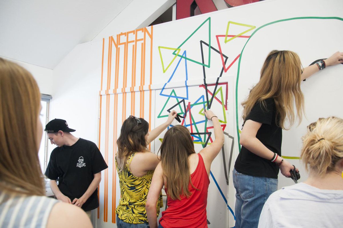 inspiredAUB's tweet image. Very proud that @VisComAUB @viscom16 scored 100% overall student satisfaction on the NSS: aub.ac.uk/course-info/co… 💯