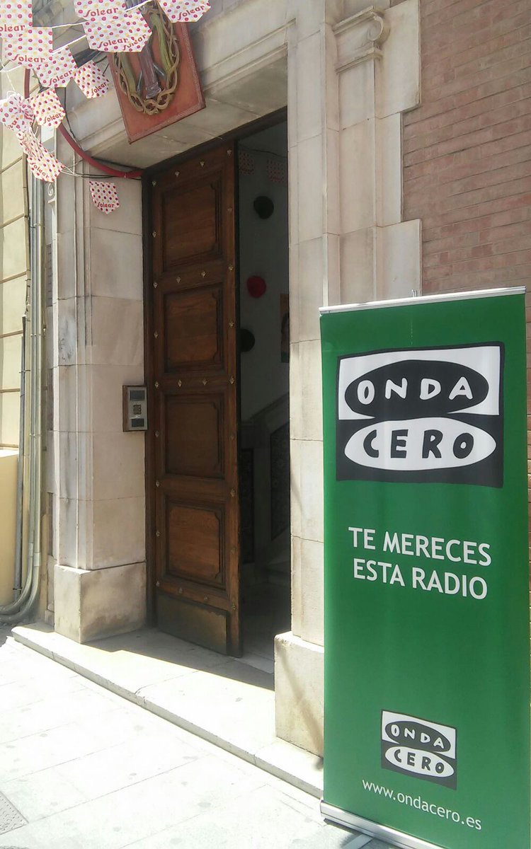 OC_Antequera's tweet photo. ¡En antena! #AiresdeFeriaAtq https://t.co/Eddr5tQ9y0