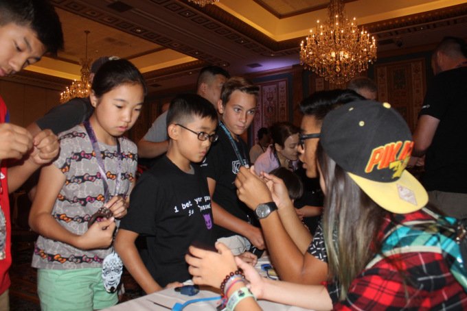 emjones_uow's tweet photo. “Breaking Good” by teaching kids to hack at R00tz Asylum #TechCrunch #IoT https://t.co/NuQvY6EUI4