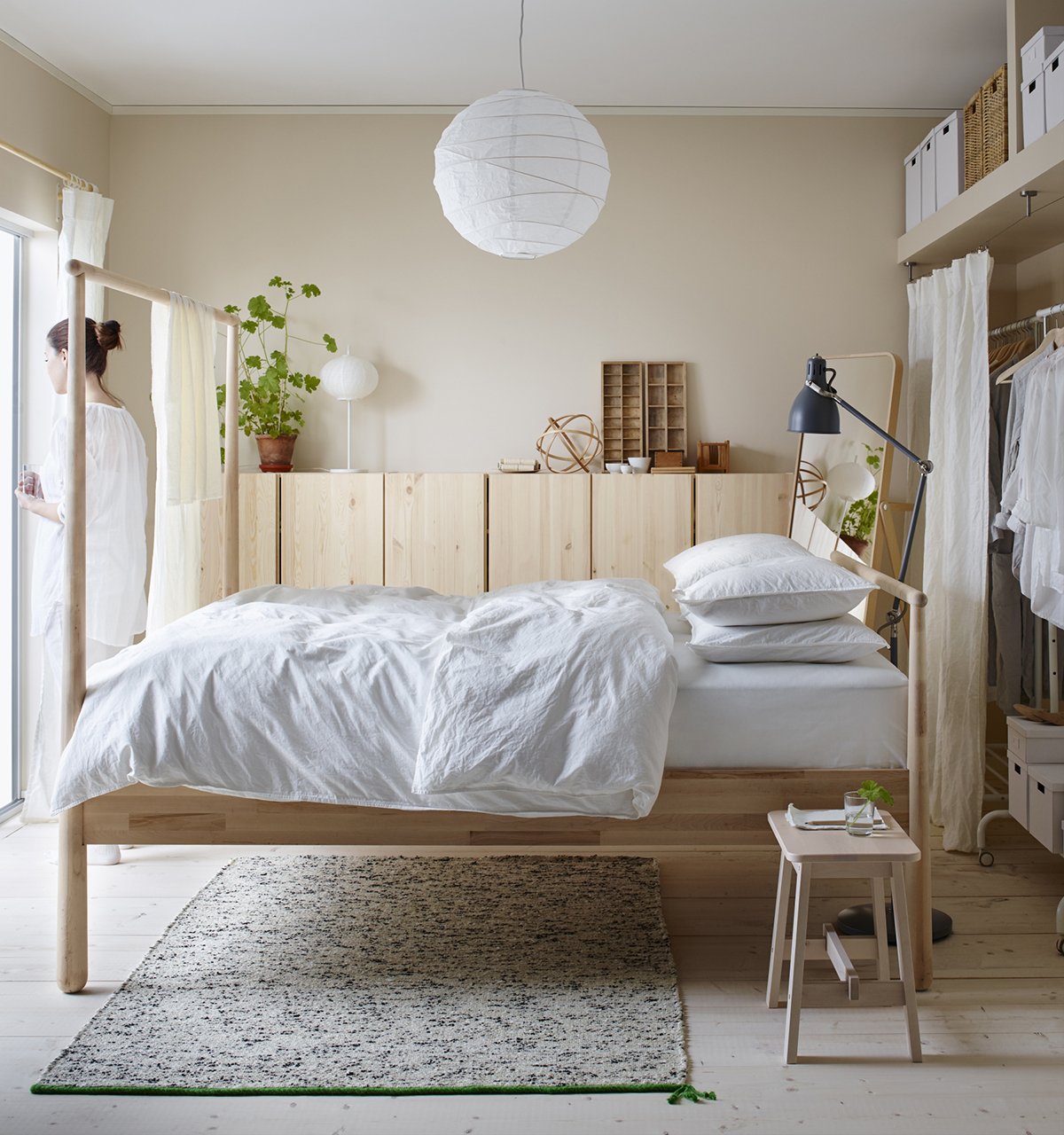 IKEA USA on Twitter: "Soft whites and tones create a peaceful #bedroom from to night. https://t.co/08XBZC4KH2" / Twitter