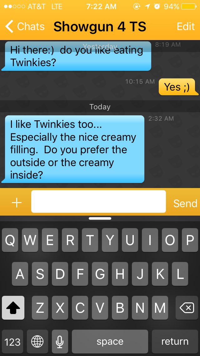 isabaeIla's tweet photo. I knew i redownloaded grindr for a reason https://t.co/yYhzK5Ce0M