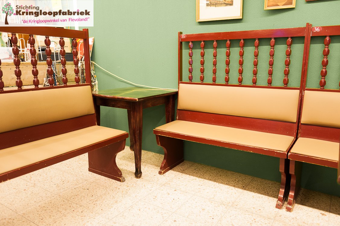 KringloopAlmere's tweet image. 6 mooie #kerkbanken in onze vestiging in #lelystad! tinyurl.com/zeundnz #kringloopvondst