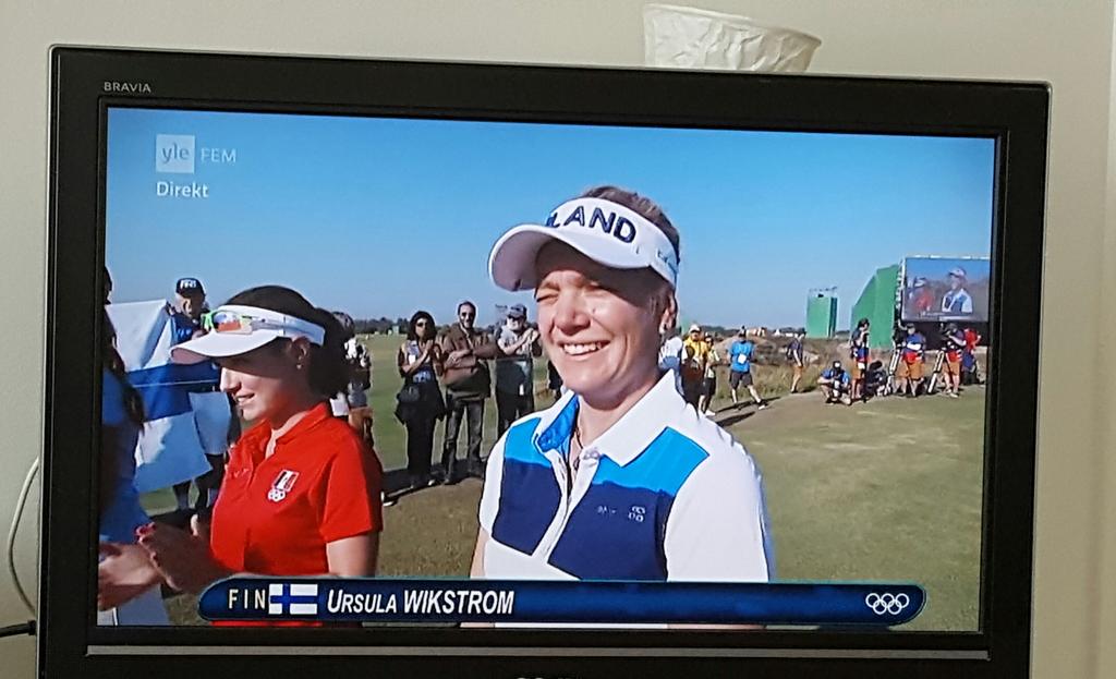 MikaelaIngberg's tweet photo. Siitä se lähtee, hyvä Suomi 😄👍#GoUrsula #GoNoora #Golf #Fin https://t.co/eJqBRiMDLs