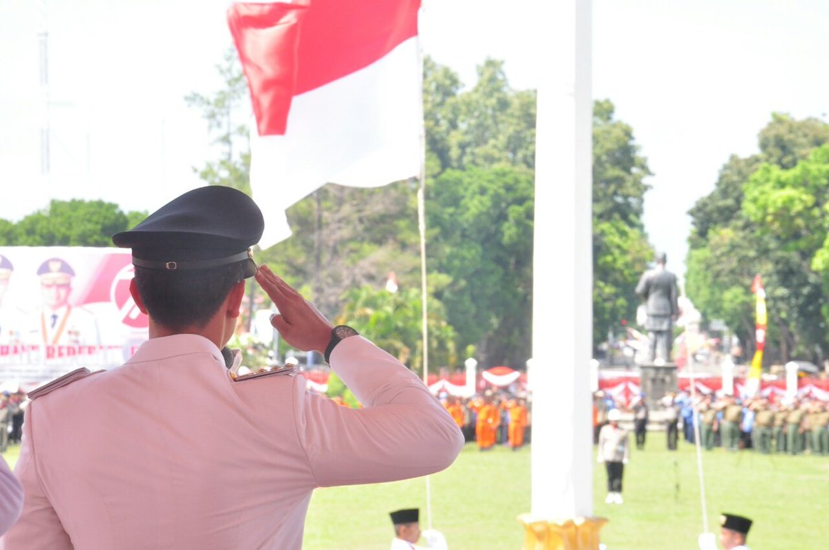 ZolaGubernurJambi tweet media