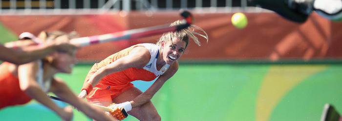 Rio Live - Nederlandse hockeysters na thriller naar olympische finale volkskrant.nl/sport/rio-live…
